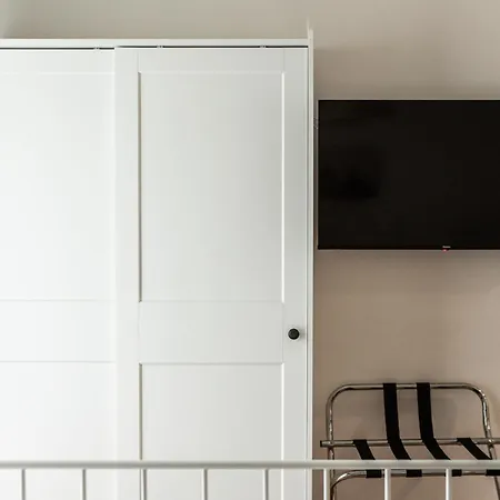 Aulino House ゲストハウス *