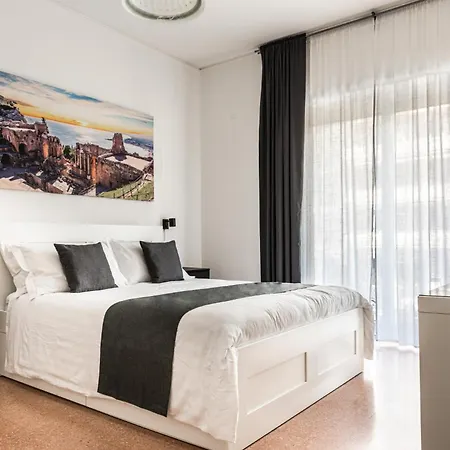 ゲストハウス Aulino House