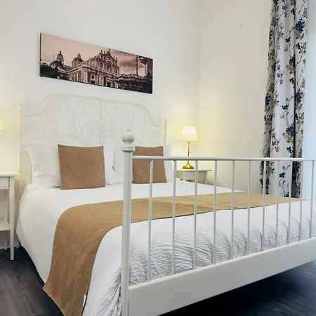 Aulino House Guest house 4*