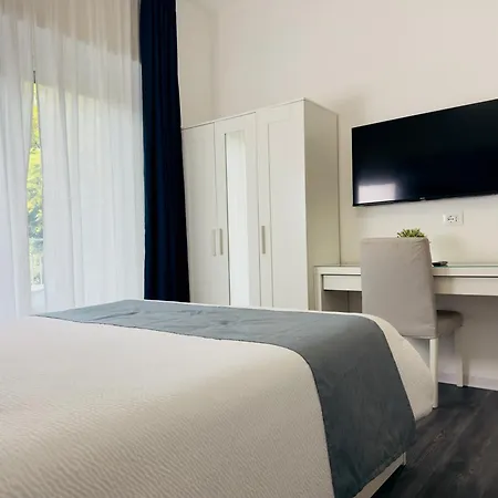 Aulino House Guest house 4*