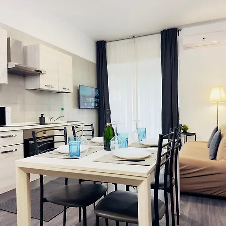 Aulino House 4*
