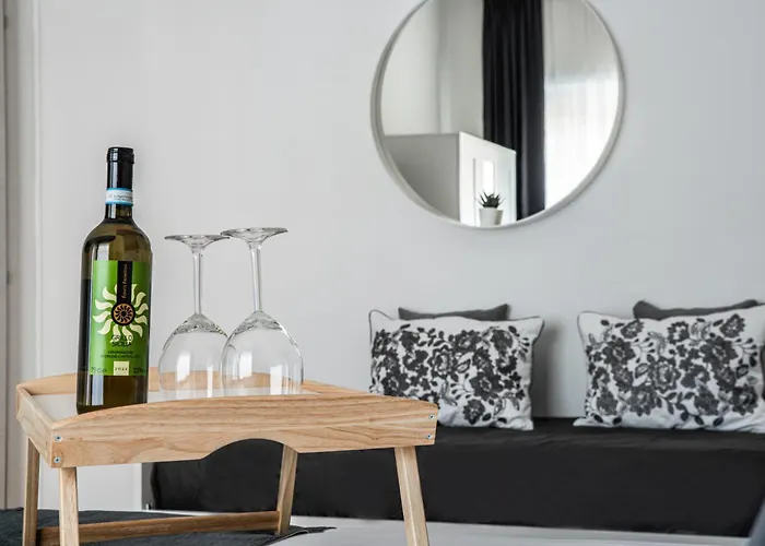 Guest house Aulino House 4*